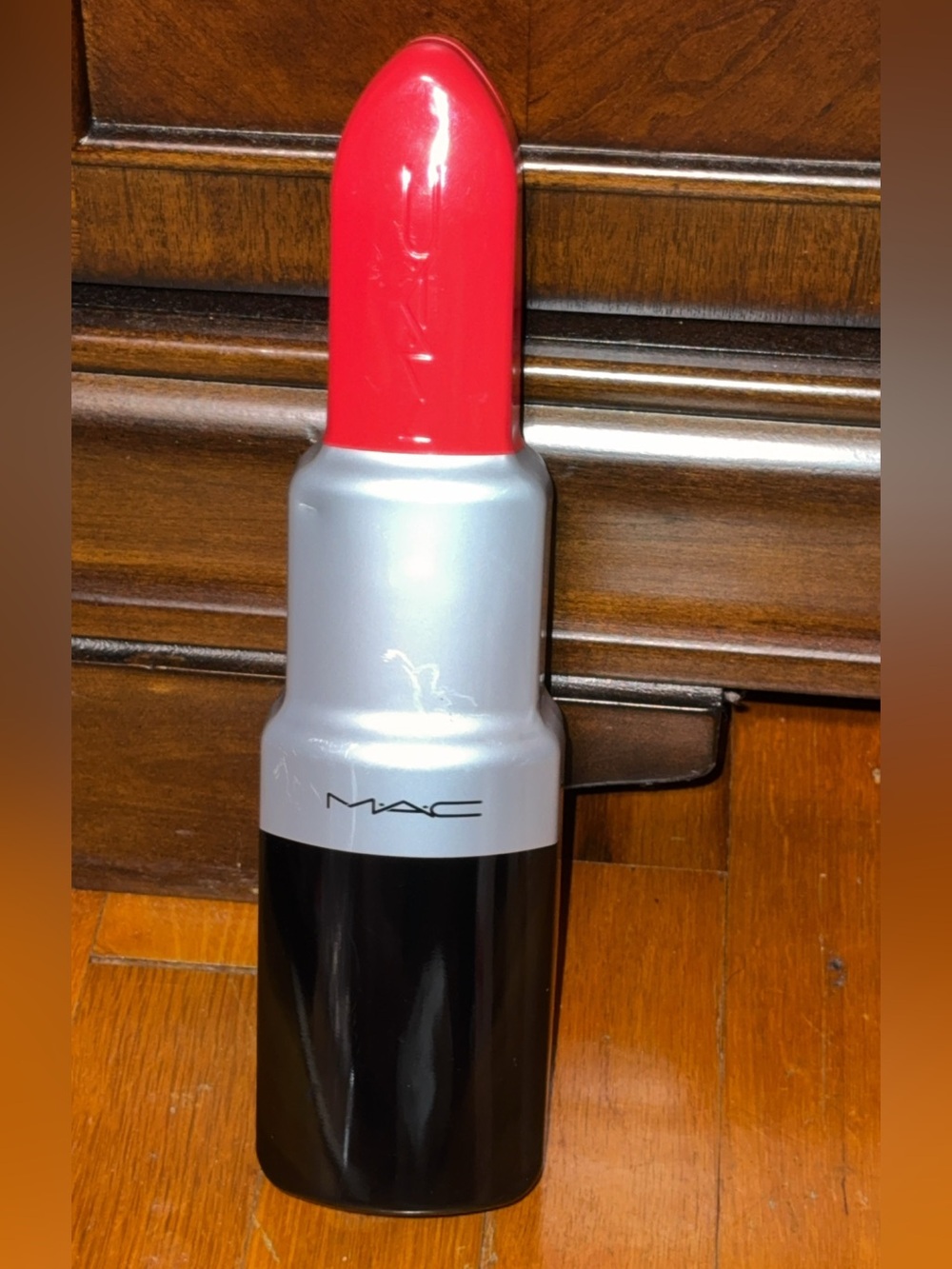 MAC Cosmetics Ruby Woo Lip Tin Collectible